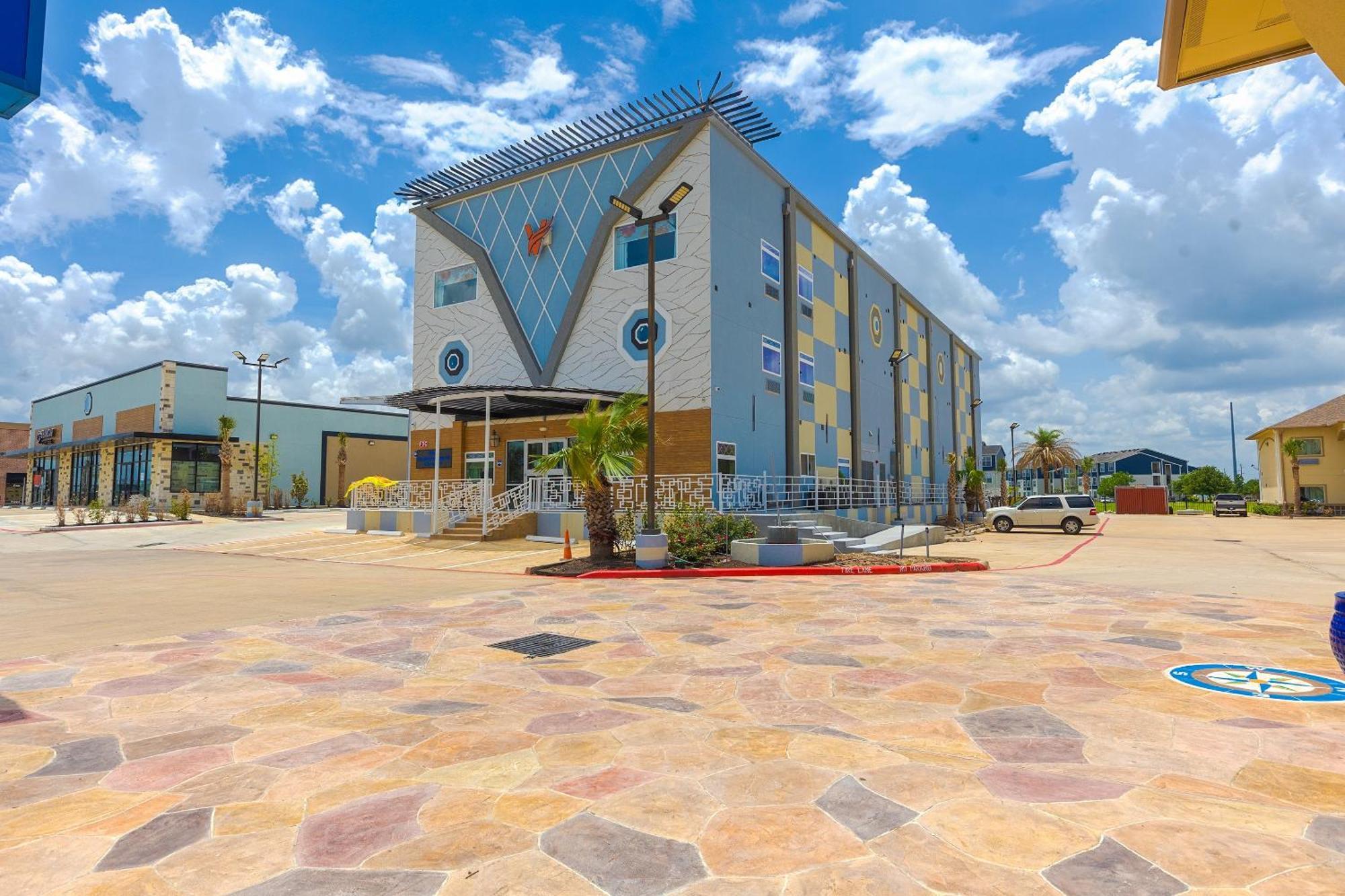 La Vyoma Villas, Westpark Hwy 6 Mission Bend Exterior photo